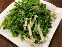 -老兰家传统烧烤炒菜泡馍(小南门店)