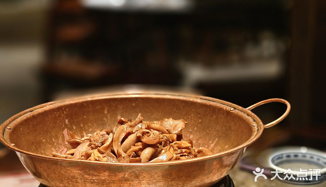 这肉饼样子不咋地 味道超惊喜