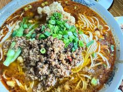 -丁丁猫重庆小面(徐州路店)