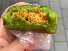 蛋黄肉松青团-沈大成(南京东路店)