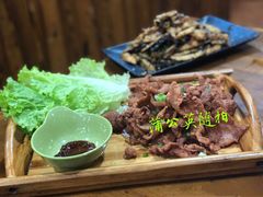 老青岛炸肉-老东镇啤酒屋海鲜加工·蒸汽海鲜·海鲜烧烤(台东店)