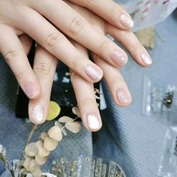 -兔兔妹款式美甲美睫