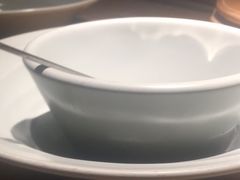 -蜜桃餐厅·伴山(湖滨商业街店)