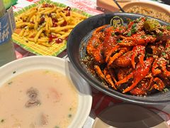 -肥肥虾庄·金牌油焖大虾(杨园滨江时代walk店)