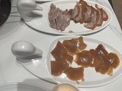 -皇城根·鲁菜济南菜·吊炉烤鸭·炒鸡鱼头(济南旗舰店)