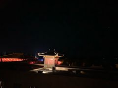 -敦煌山庄摘星阁