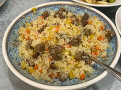 -汗腾格里·风味餐厅(新疆驻京办店)