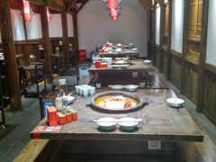 -红九格老火锅(三峡广场店)
