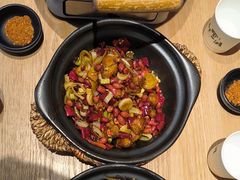 -川堂风·跷脚牛肉·乐山爆炒(宝山日月光店)