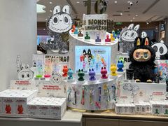 -泡泡玛特POPMART(国金街店)