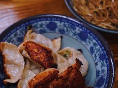 -无名氏宵夜小摊(祝家三姐妹馄饨店)