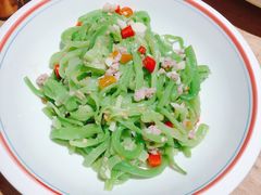 -聚鑫朋酸菜肥肠(文艺路口店)