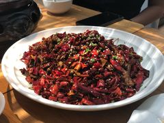 -渝半城经典川粤菜(重庆天地店)