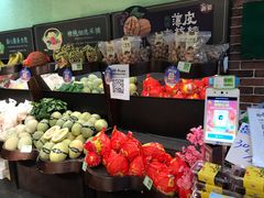 零售区-鲜丰水果(仙霞路店)