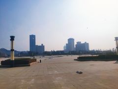 -汇泉广场