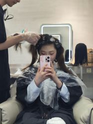 -YOUNG漾沙龙
