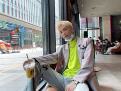 -星巴克臻选(惠州华贸天地1楼店)