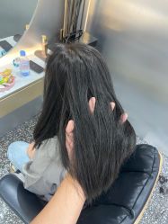 -Tloml salon
