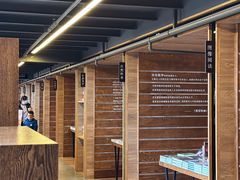 -半山书局(新世纪商城店)