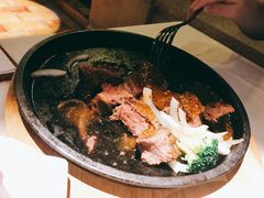 燃焰朗姆牛排-俄士厨房(万松园店)