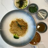 馋三尺蟹粉小笼 真材实料 好味道