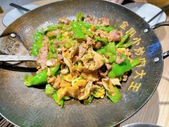 -费大厨辣椒炒肉(万家丽一店)
