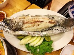 -J Daeng Seafood