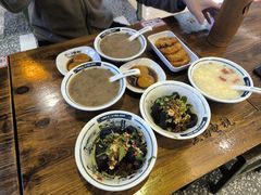 -黑白电视长沙小吃(悦汇城店)