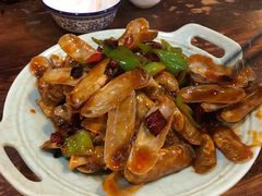 葱姜炒蛏子-老姑砂锅·烧烤天津菜(体北道店)