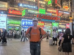 -黄兴南路步行商业街