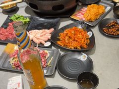 -啊美丽炭火烤肉(滑翔一店)