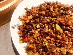 黑三剁-云海肴·汽锅鸡·云南菜(高德置地店)