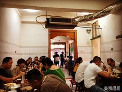 大堂-老乌家特色小炒泡馍(大皮院店)