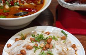 Braised Goose Sauce Noodles