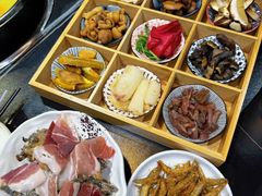 -野菌皇海景野生菌火锅(滨海大道店)