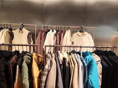 -燕莎奥特莱斯购物中心