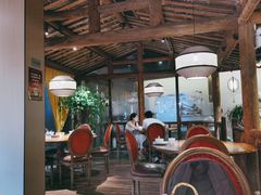 大堂-金苑酒家·客家菜·广东老字号(万象店)