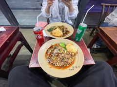 -方铲铲·成都板凳面(滨江银泰店)
