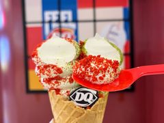 双头怪华夫甜筒-DQ·蛋糕·冰淇淋(高新万达店)