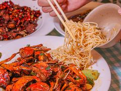 -捌贰虾蟹·江湖菜馆(江汉路店)