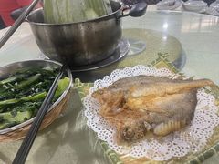 -红旗山庄(圭峰山店)