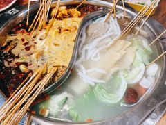 -成都玉林串串香火锅(三八店)