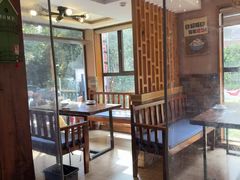 -小丫头餐厅·江浙菜·烧烤(灵隐店)