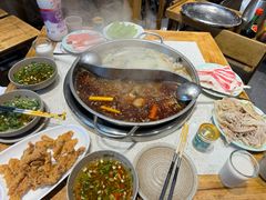-肖肖酸萝卜鱼火锅(总店)