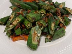 甜梅菜肉沫炒秋葵-太兴餐厅(东方广场分店)