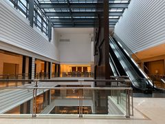 -上海中航虹桥机场泊悦酒店