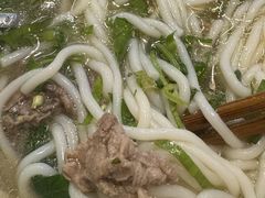 -云阿蛮云南生烫牛肉米线(奉贤路店)
