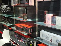 -ROG玩家国度(烟台众诚店)