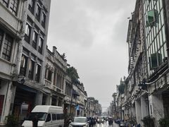 -海口骑楼小吃街