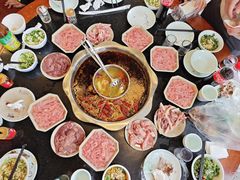 -九尺赵老四鲜鹅肠火锅